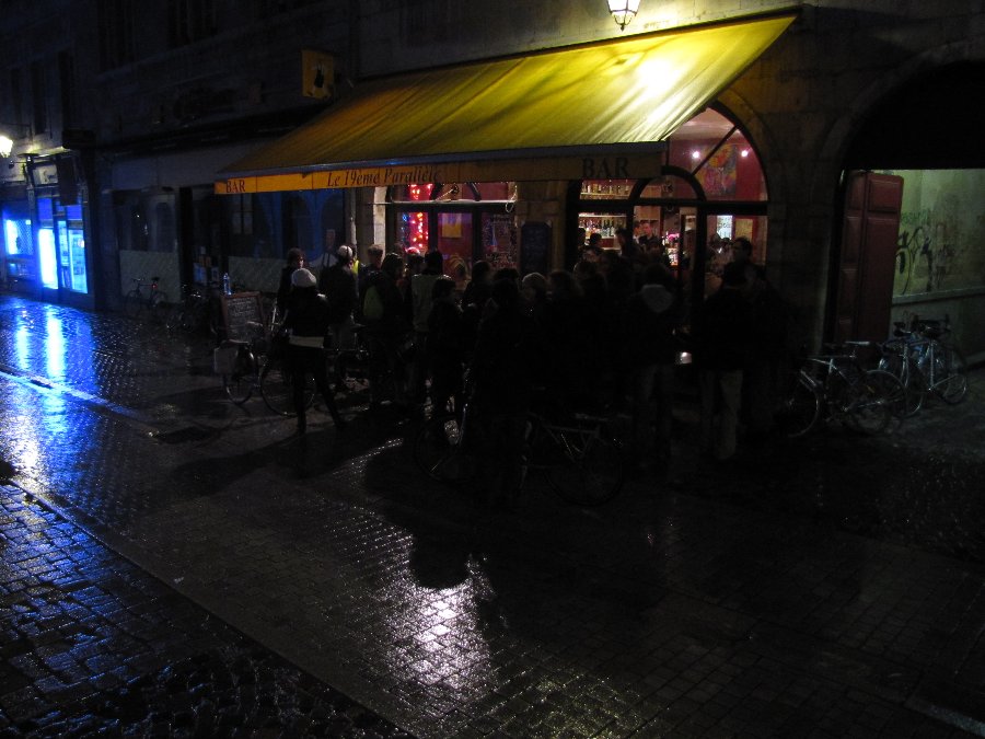 Arrivée alleycat au 19éme parallèle - Alleycat des Triplettes - 4, 5 et 6 décembre 2009 à Besançon - Photo n10