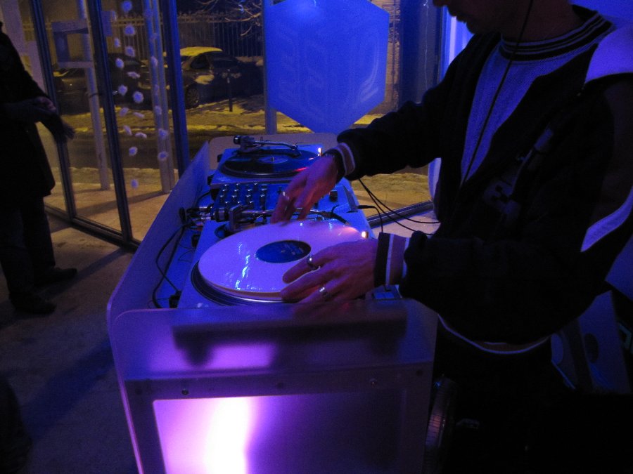 DJ Mëtël - Vinyl Guérilla part III - 18/12/2009 - Le Cube à Besançon - Photo n11