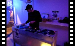 DJ Funk Ad' Vinyl Guérilla part III - 18/12/2009 - Le Cube  Besanon video n1