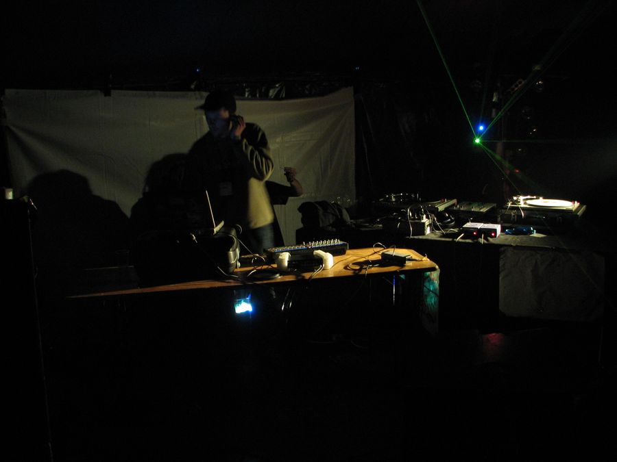 7 juin Soirée au Moulains de Brainans - Festival Electroclique 2008 - Photo n85