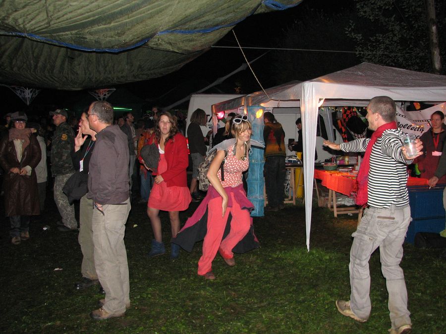Line Up (night) - Freaks Machine 2009 - Photo n47
