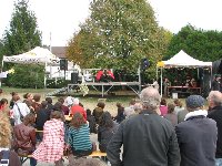 La scne extrieure Grande Lessive 2009 (25 - Montferrand le Chteau) photo n32