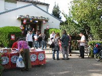 Les stands Grande Lessive 2009 (25 - Montferrand le Chteau) photo n1