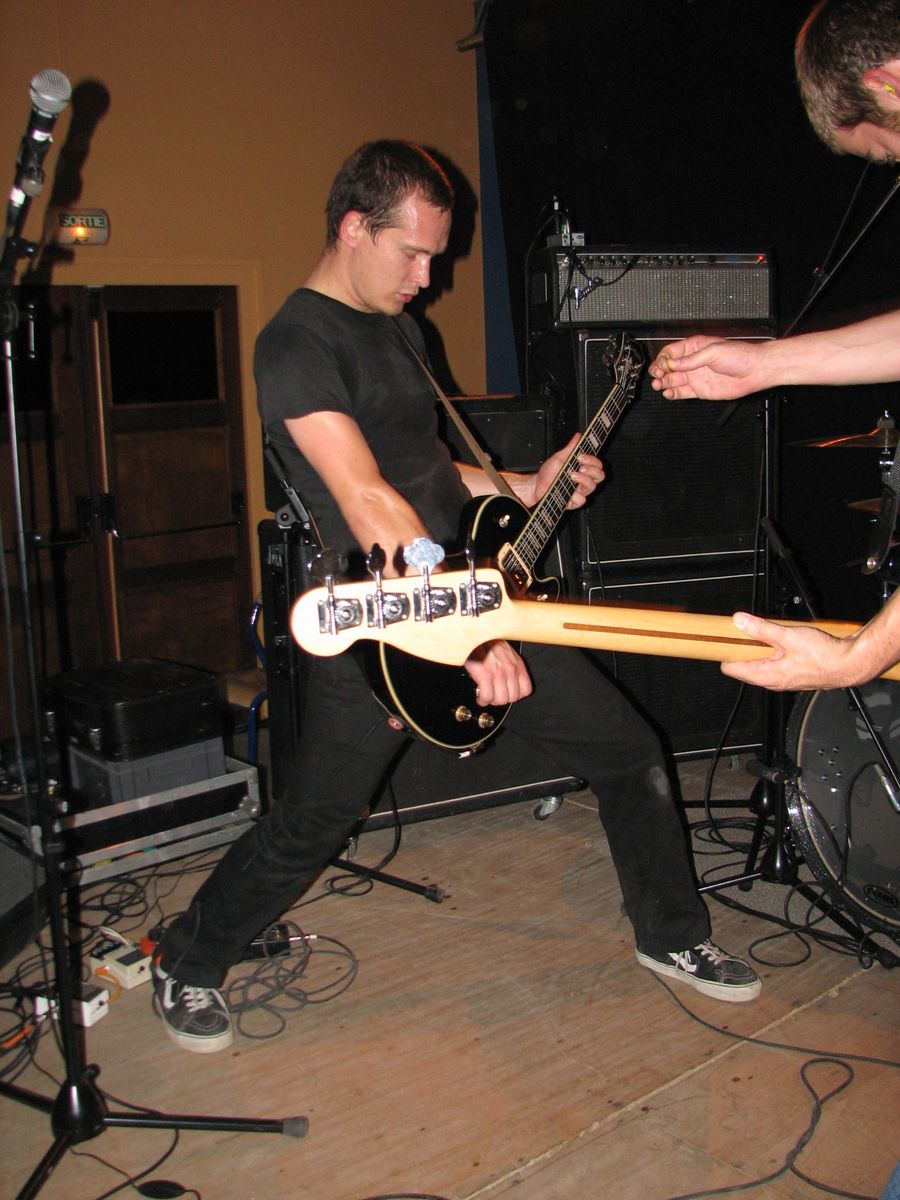 Concert de Jack And The Beared Fishermen - Grande Lessive 2009 (25 - Montferrand le Château) - Photo n16