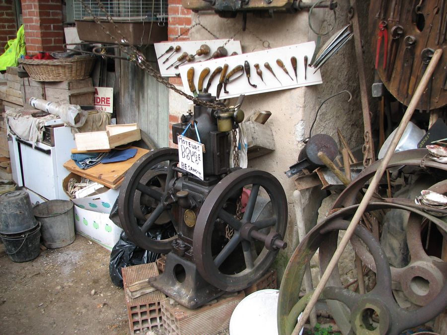 Ferme du tracteur ancien à Loulans-Verchamp - Journées du patrimoine 2009 à Montagney-Servigney et Loulans-Verchamp - Photo n32