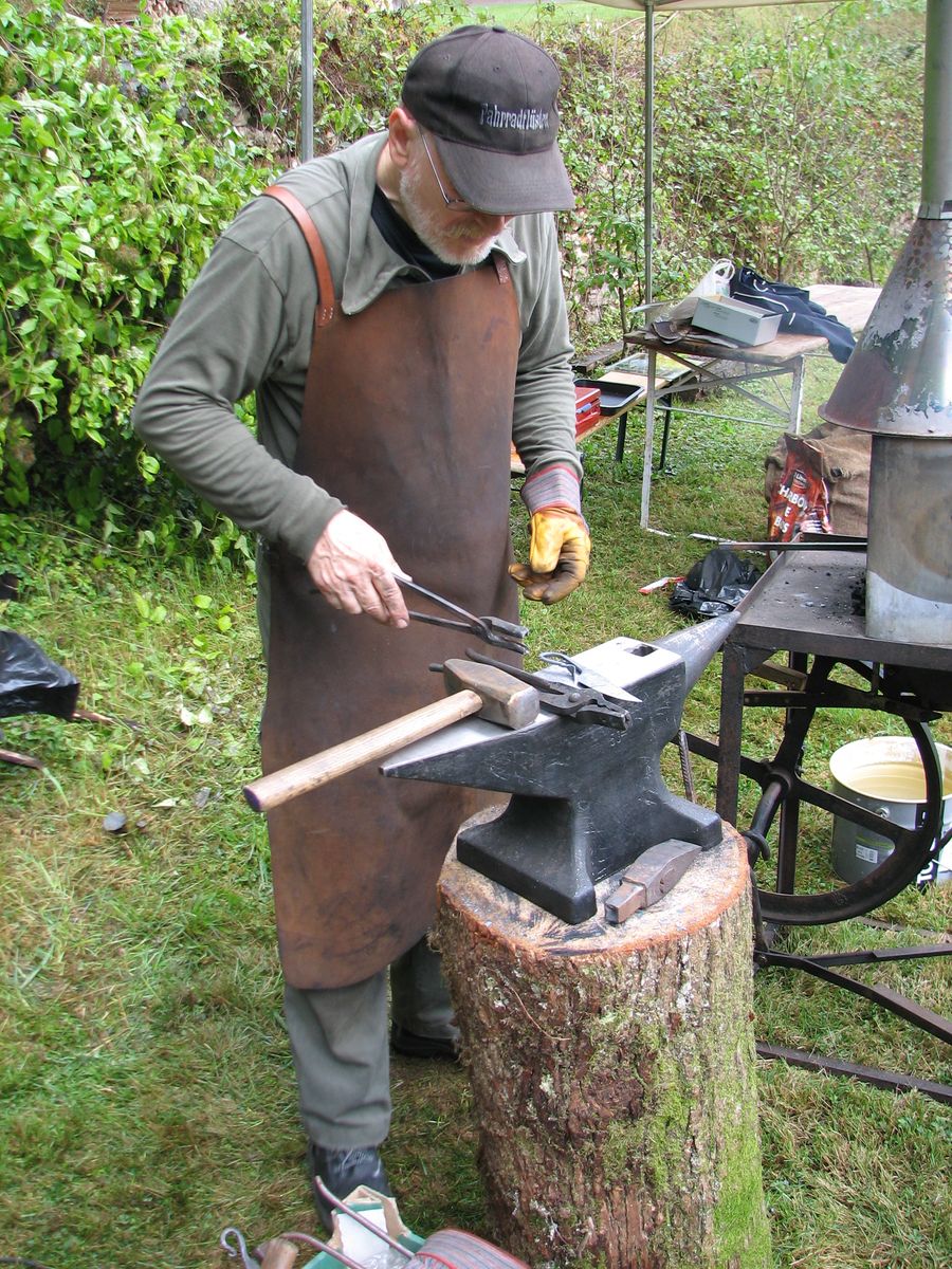 Démonstration de forges à Montagney-Servigney - Journées du patrimoine 2009 à Montagney-Servigney et Loulans-Verchamp - Photo n17