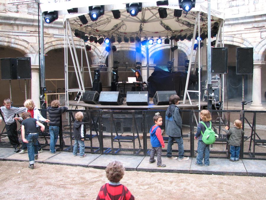 Specimen Urbain Berangere Maximin - Sonorama 2009 à Besançon - Photo n3