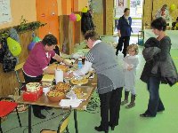 Vente de gateaux Tlthon 2009  Torpes, Marchaux et Roulans (25) photo n9