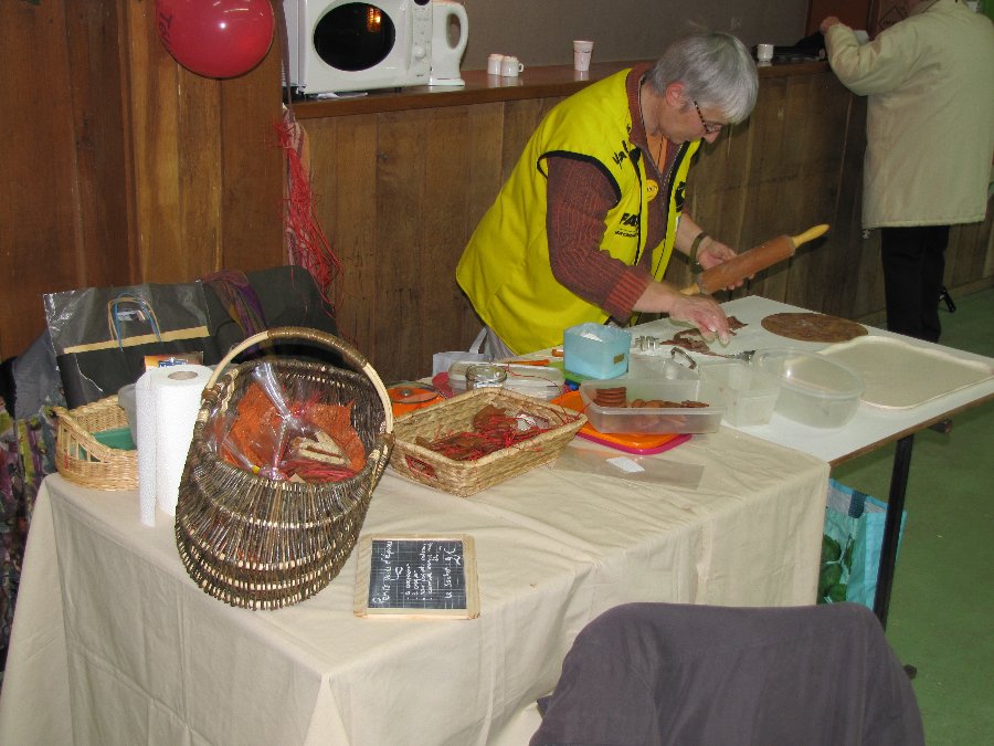 Vente de gateaux - Téléthon 2009 à Torpes, Marchaux et Roulans (25) - Photo n6